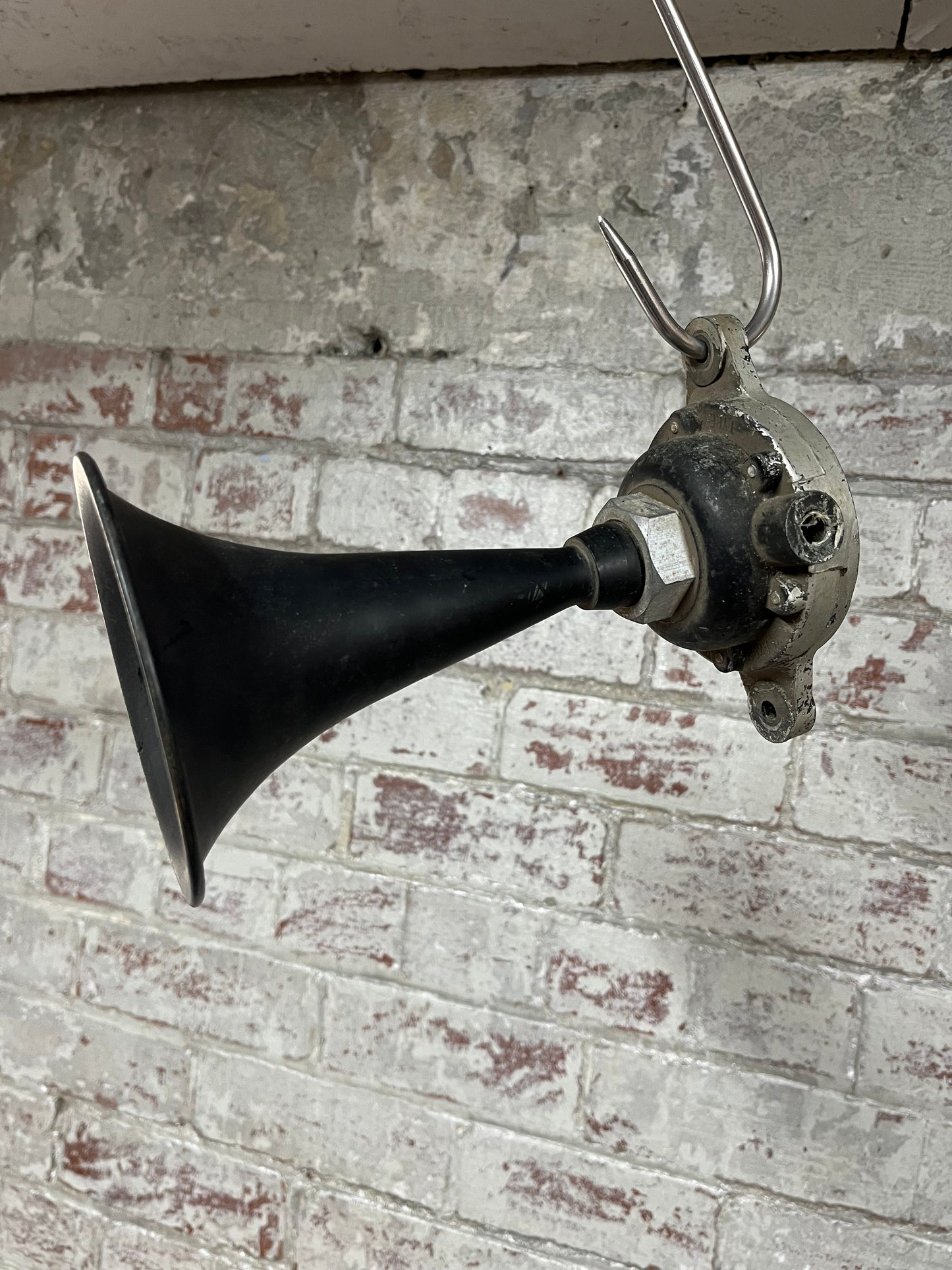 Salvaged Ships Horn/Klaxon