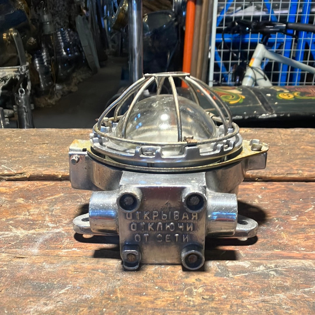 Heavy Duty Russian Explosion Proof Light