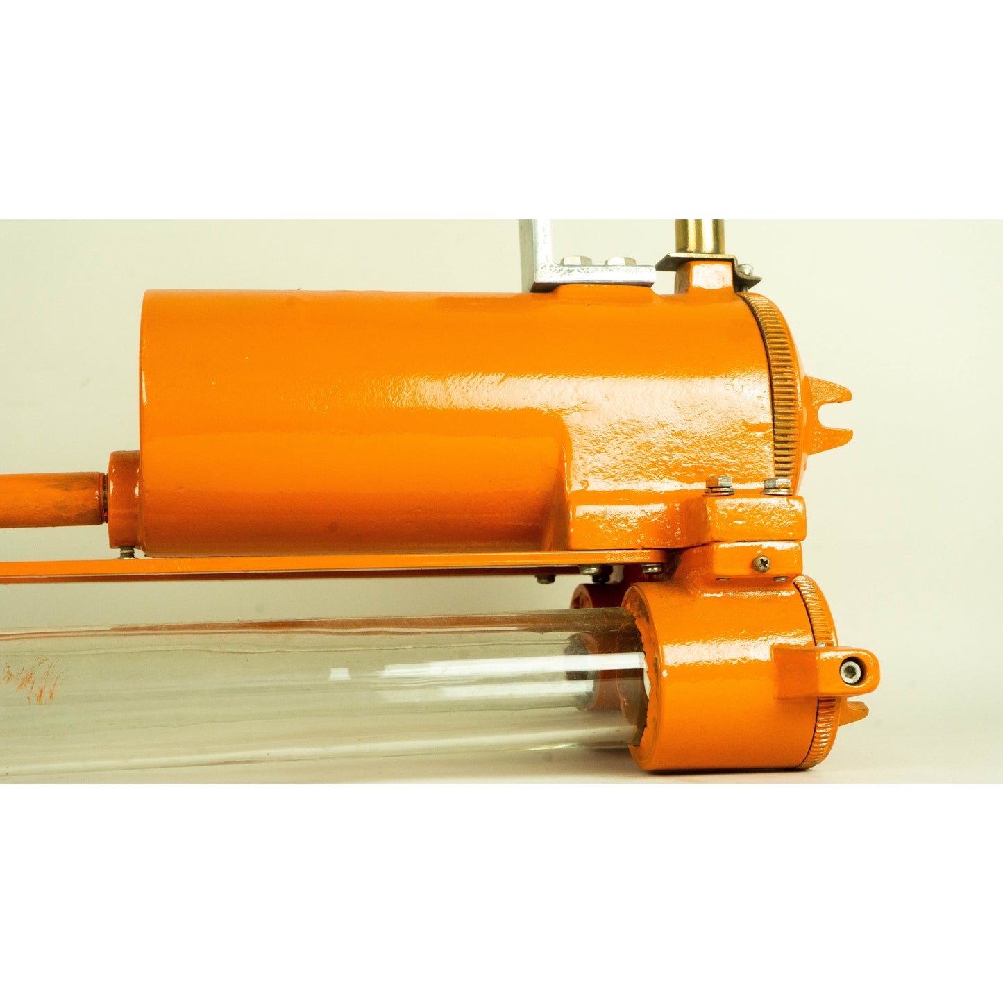 Dae Yang 2 foot Strip Light Orange
