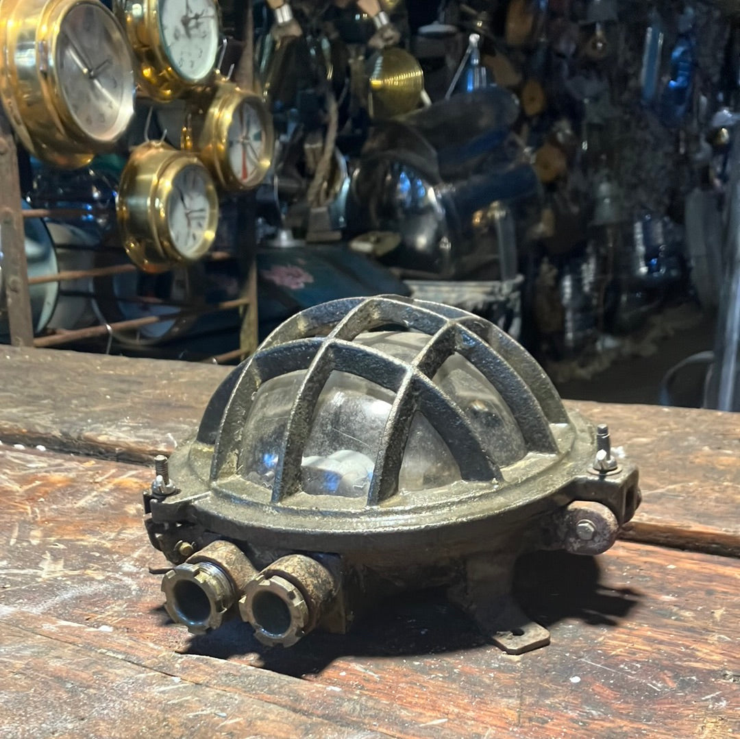 Steel Bulkhead Light