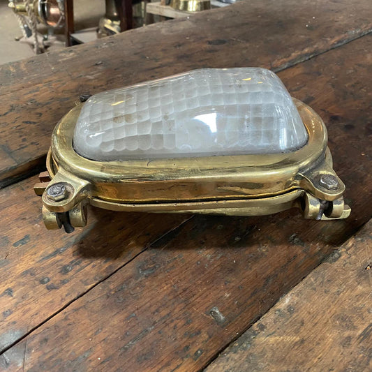 Brass Oval Bulkhead Light